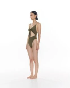 Alternative view of Bracken One Piece | Army