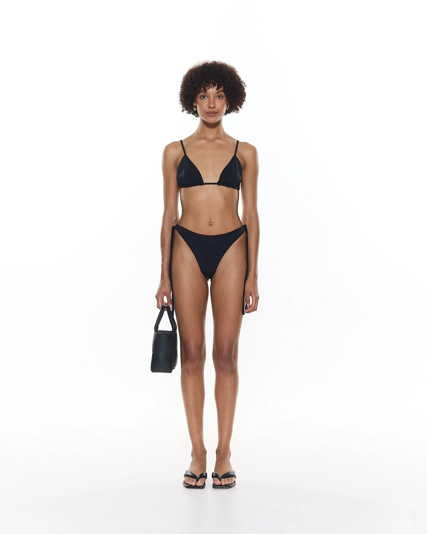 Jhane Top | Black 1 Jhane Top | Black