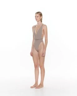 Alternative view of Farrah One Piece | Fawn