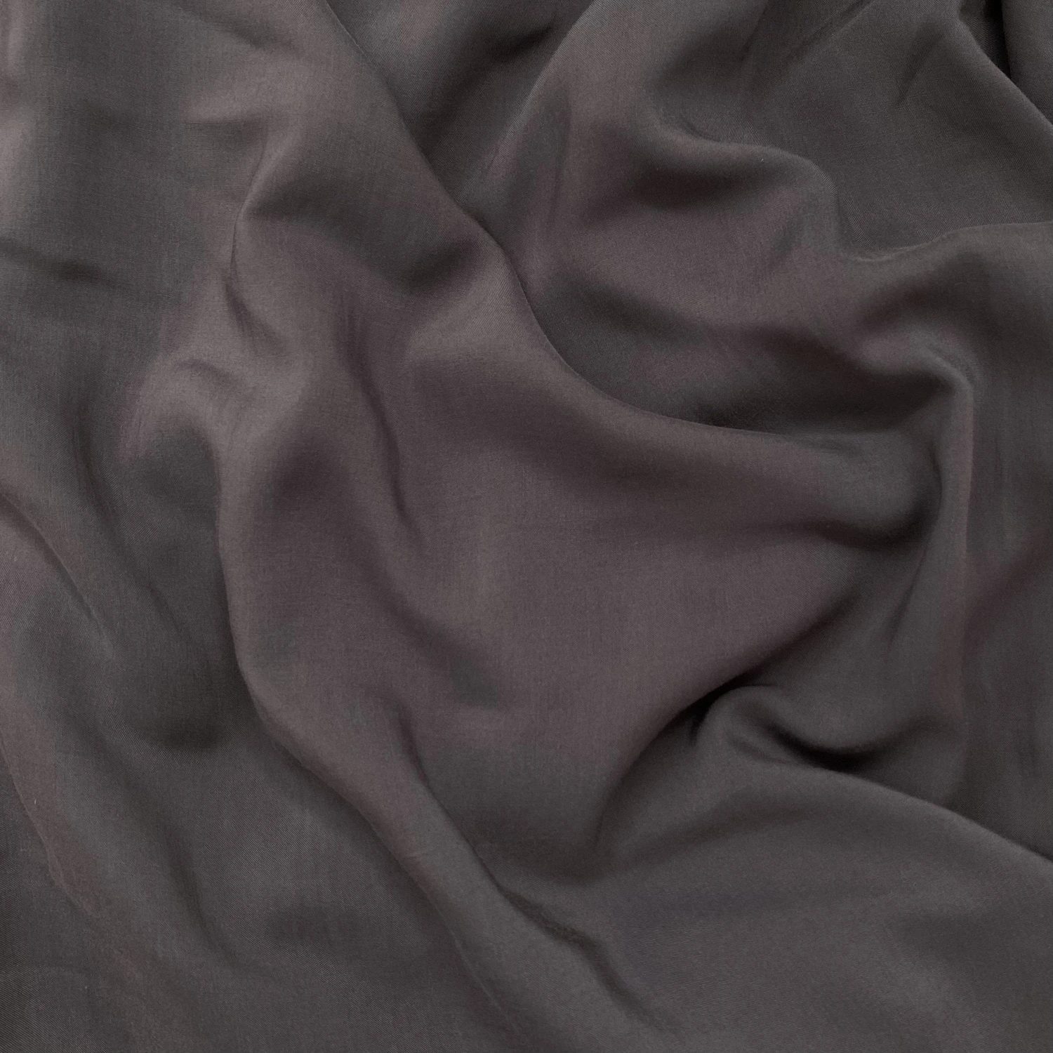 Dexter Sarong | Graphite 7 Dexter Sarong | Graphite - Image 7