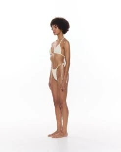 Alternative view of Vera Top | Ivory