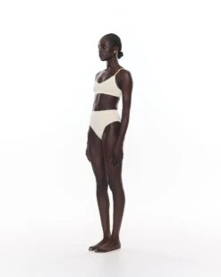 Alternative view of Willow Top | Ivory