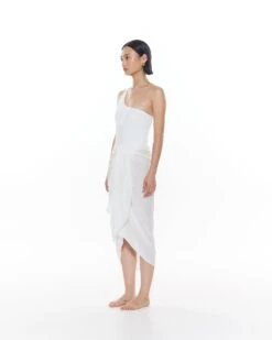 Alternative view of Dexter Sarong | Vanilla