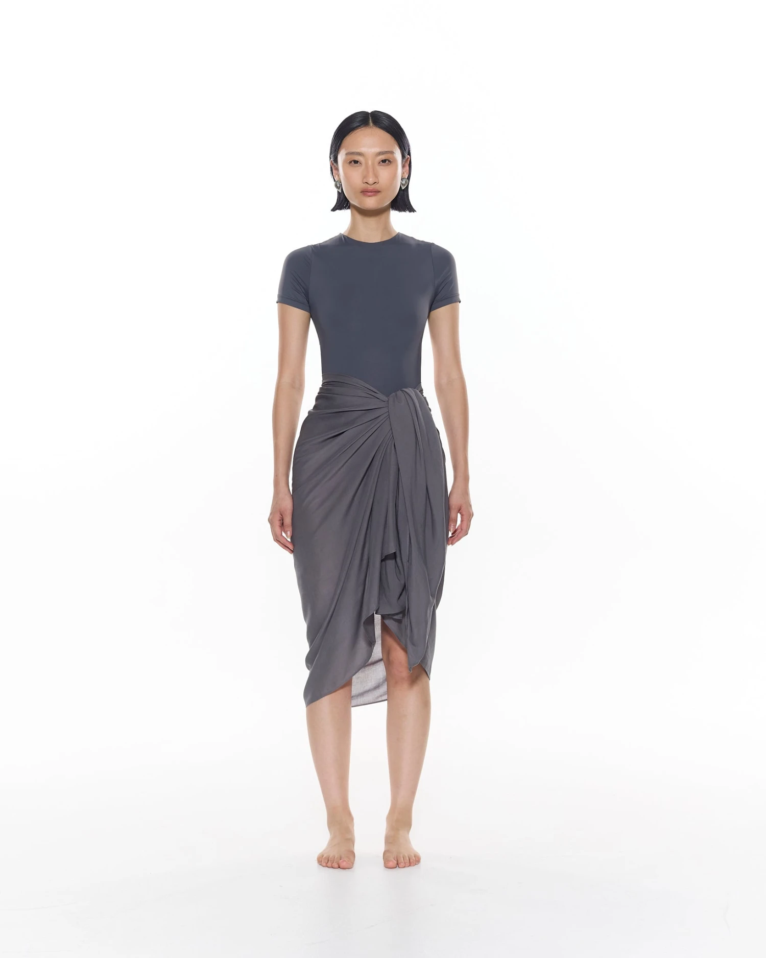 Dexter Sarong | Graphite 4 Dexter Sarong | Graphite - Image 4