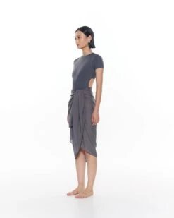 Alternative view of Dexter Sarong | Graphite