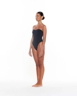 Alternative view of Otis One Piece | Black