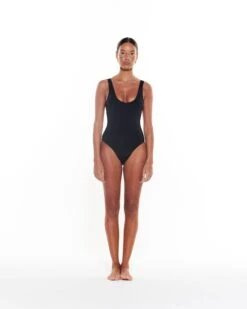 Quinn One Piece | Black 10 Quinn One Piece | Black -Myraswim MYRABLACK.0211144