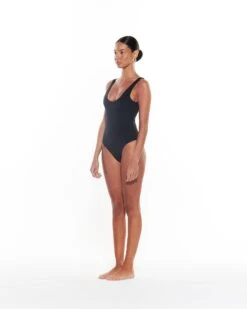Alternative view of Quinn One Piece | Black