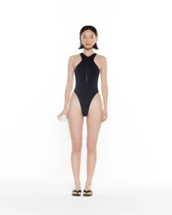 Axel One Piece | Black