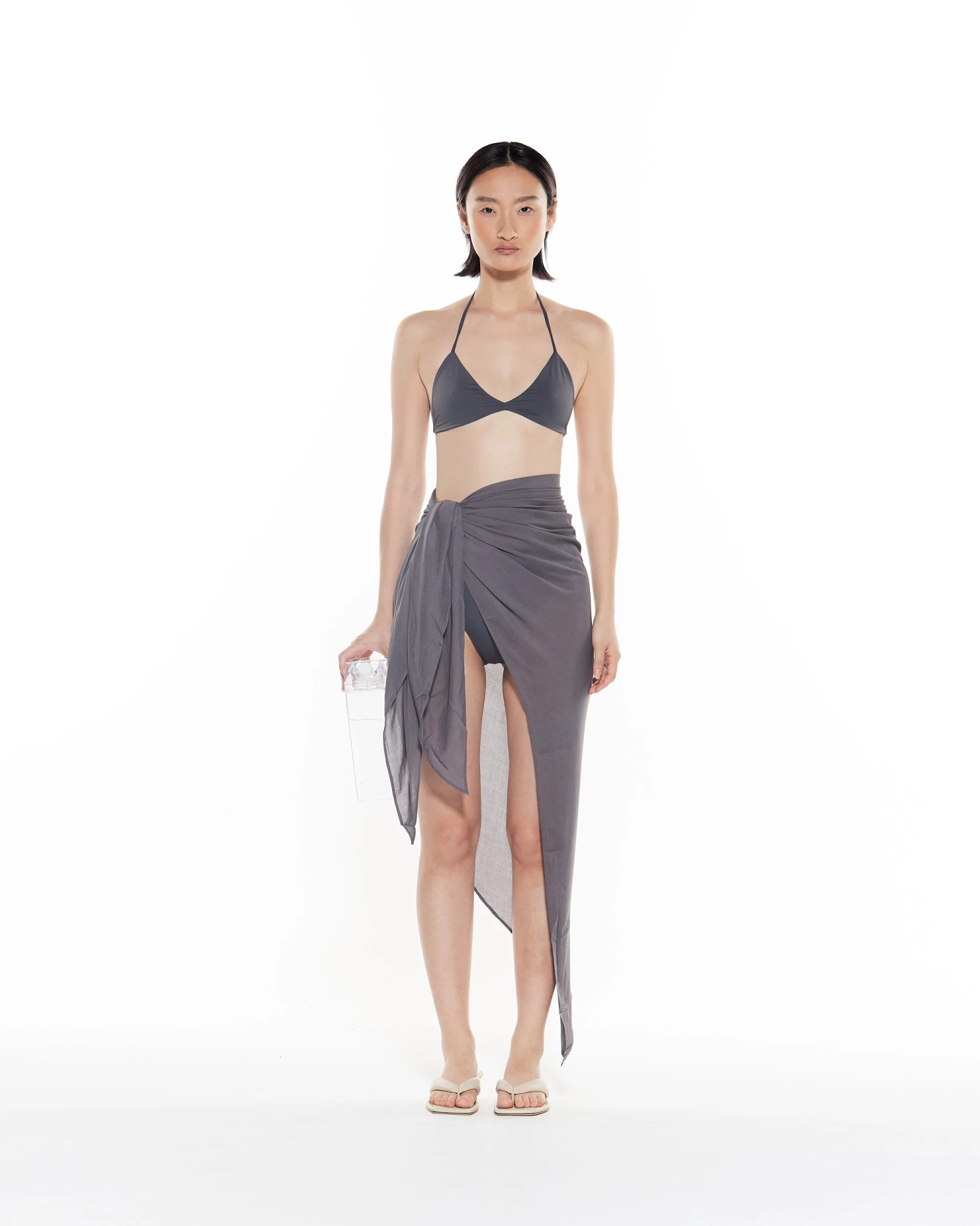 Leon Sarong | Graphite 1 Leon Sarong | Graphite