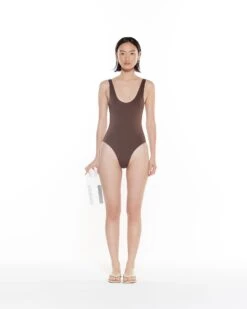 Quinn One Piece | Oak