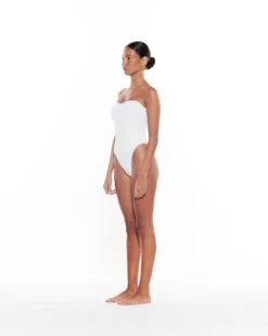 Alternative view of Otis One Piece | Vanilla