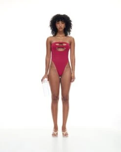 Mavrik One Piece | Pinot
