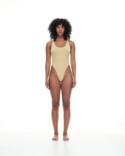 Vae One Piece | Oyster -Myraswim PW MYRASWIMFeb2025 0110
