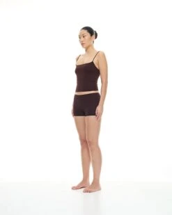 Alternative view of Slade Top | Chocolate
