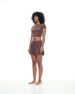 Alternative view of Valeri Short | Chocolate